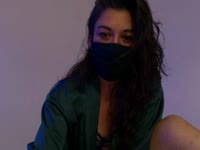 I am Billie!
As sweet as spicy, as sensitive as heartless, as cold as volcanic.
I like to chat, simply... But also more passionately...
If what you see publicly piques your curiosity (and more than that), if you always want more (I understand you), then don