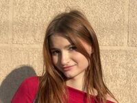 live-chat MadelynWealer
