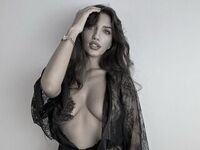 free cam MathildaLian