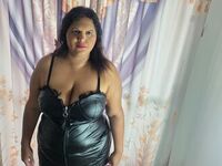 camgirl playing with sextoy MarinaCole