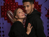 nude webcam couple pic SaraLuigui