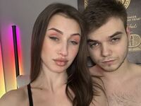 nude web cam show VikkiGeorge