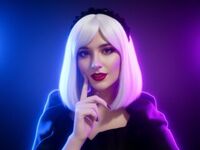 golden shower live cam RunaHelsing