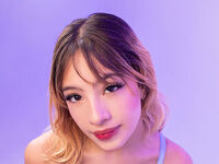 naughty camgirl photo AlannaMilan