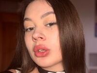 girl chatroom AlethiaHalk