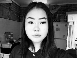 cam girl playing with sextoy ArlaWelder