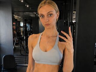 nude webcamgirl BeckieGuerro
