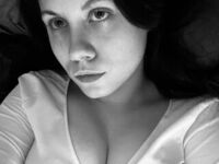 nude gamgirl BelaWink