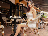 free hardcore live sex BellaBlaze