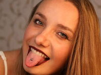 camgirl video chat room BelleCox