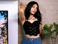 masturbating webcam girl BrunnetAlba