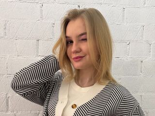 chat room sex webcam show CamillaCapoccia