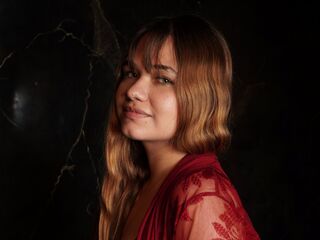 kinky webcam show CharlotBlonde