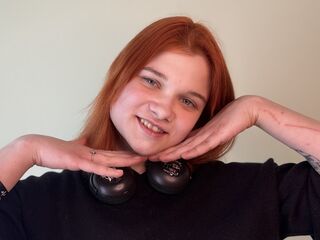 nude cam ChiaPreuitt