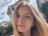 hot chatroom ChloeFruye