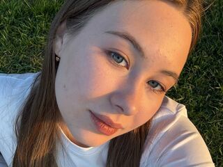 masturbating camgirl CindyGrzesik