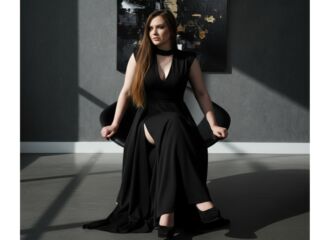 hot cam girl fingering shaved pussy CorrieLodge