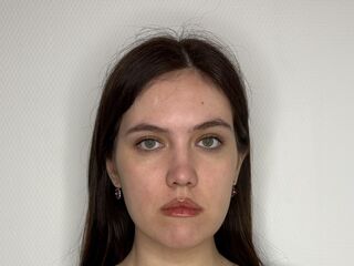 cam girl playing with dildo CristaCarpentier