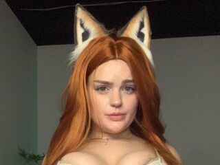 live webcam performer DaniellaBang