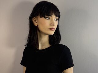 cybersex chatroom DebbiHappy