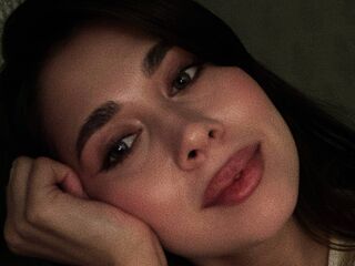 adult cam DetraAffleck