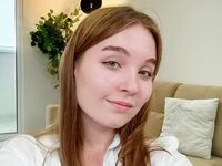 camgirl masturbating with sextoy EdythFlack