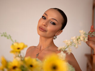 live cam chat ElizabethNorris