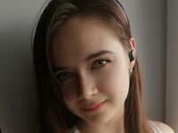 hot video chat EmilieMollo