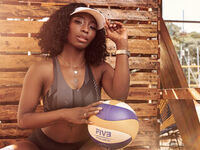 cam whore EmilyValenci