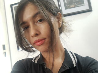 hot webcam slut GabyelleSantana