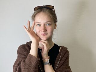 cam girl live webcam GwendolynBucey