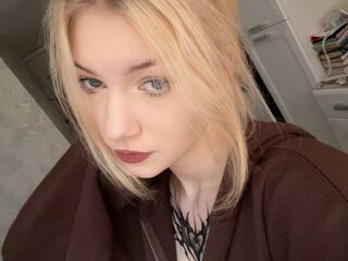 sexy webcamgirl HellenHornny