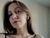 camgirl playing with sextoy HildHakes