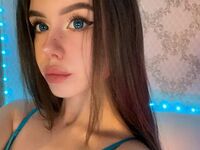 masturbating webcamgirl HollyMia