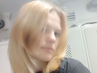 adultcam pic IzettaRambousek