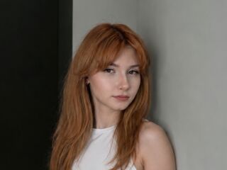 hot camslut JeniceRadulescu