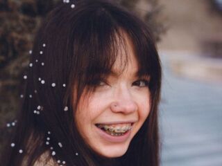 hot cam girl masturbating with vibrator JerrieQuigley