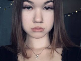 naked girl with cam masturbating JerryBlechman