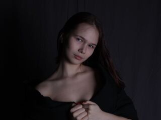 closeup JesseniaLitt
