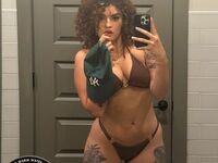topless webcam girl JulianaGarces