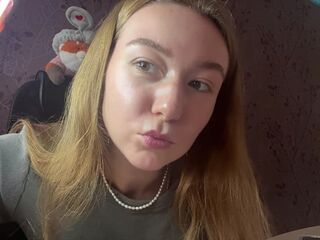 hot girl webcam KayeEliasen