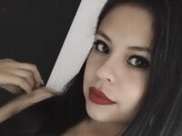 girl topless chat KellyLoraine