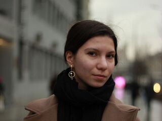 hot webcamslut KiraReddel