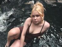 jasmin cam KiriWhite