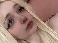 girl chatroom LaticiaDemetris