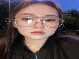 free webcam picture LauriMoradel