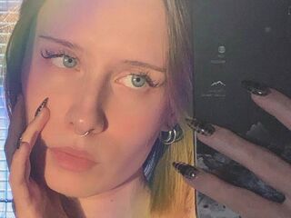 girl chatroom LeonilaSeedorf