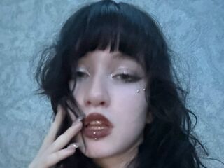 free livesex LouisePerrish