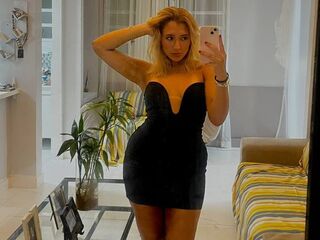 chat room picture LunaVeller