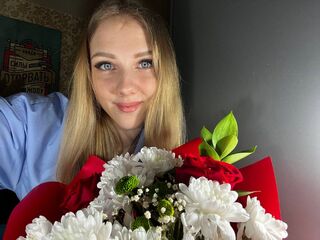 chat room photo LusiAime
